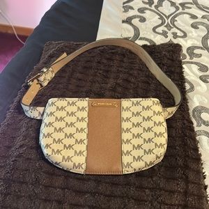 Michael Kor belt Bag